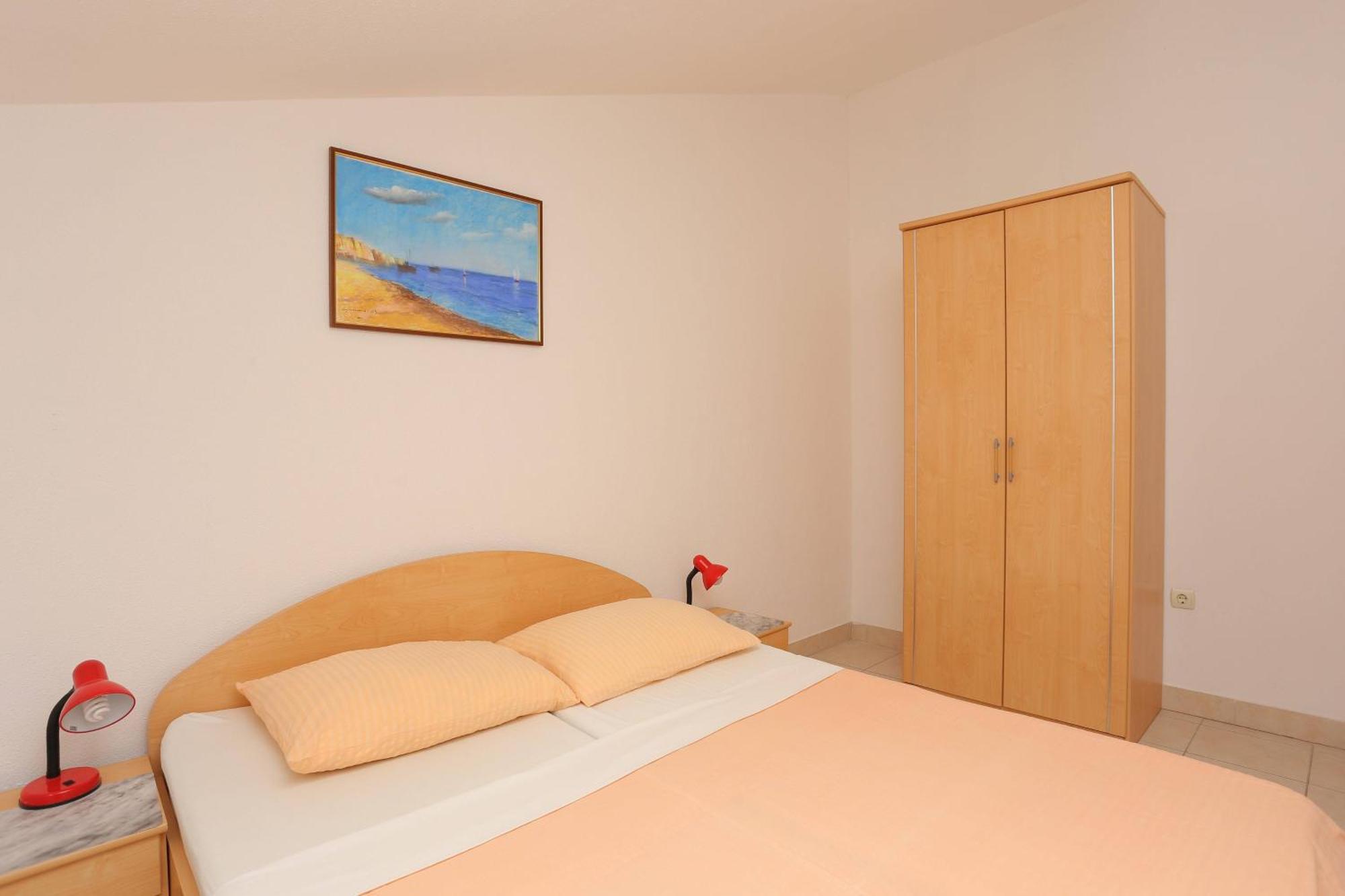 Family Friendly Apartments With A Swimming Pool Businci, Ciovo - 11232 Traù Camera foto