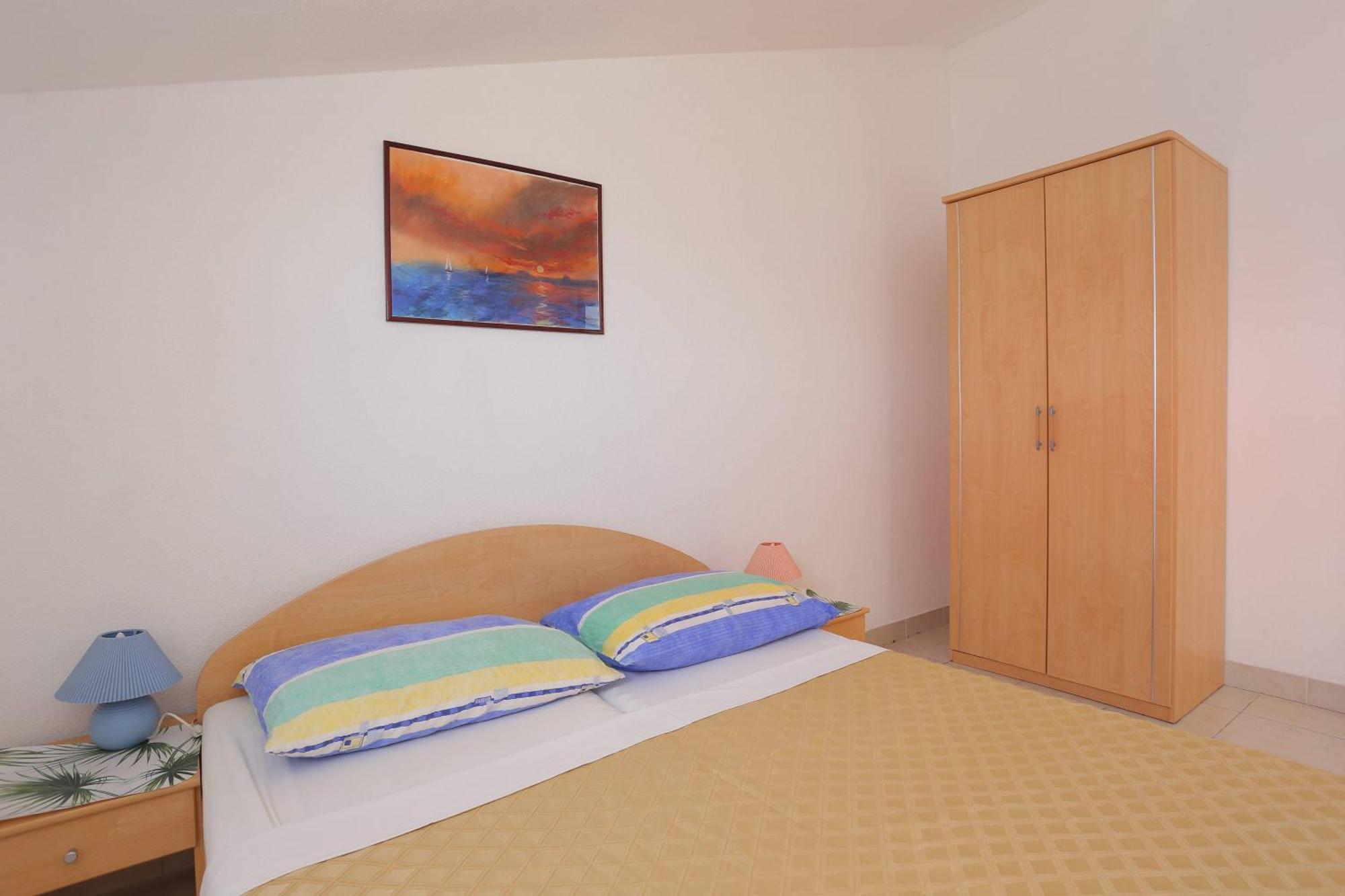 Family Friendly Apartments With A Swimming Pool Businci, Ciovo - 11232 Traù Camera foto