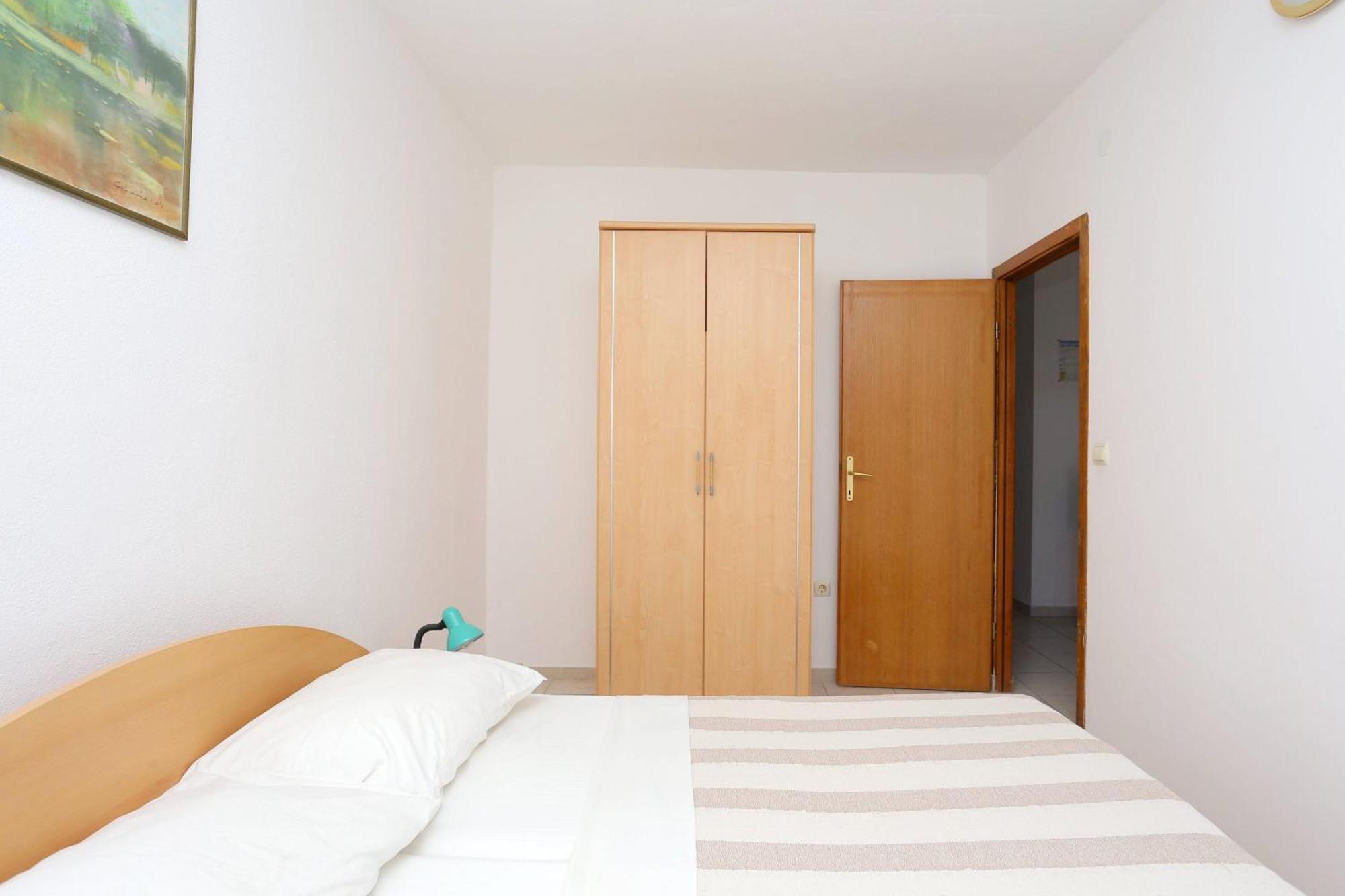 Family Friendly Apartments With A Swimming Pool Businci, Ciovo - 11232 Traù Camera foto