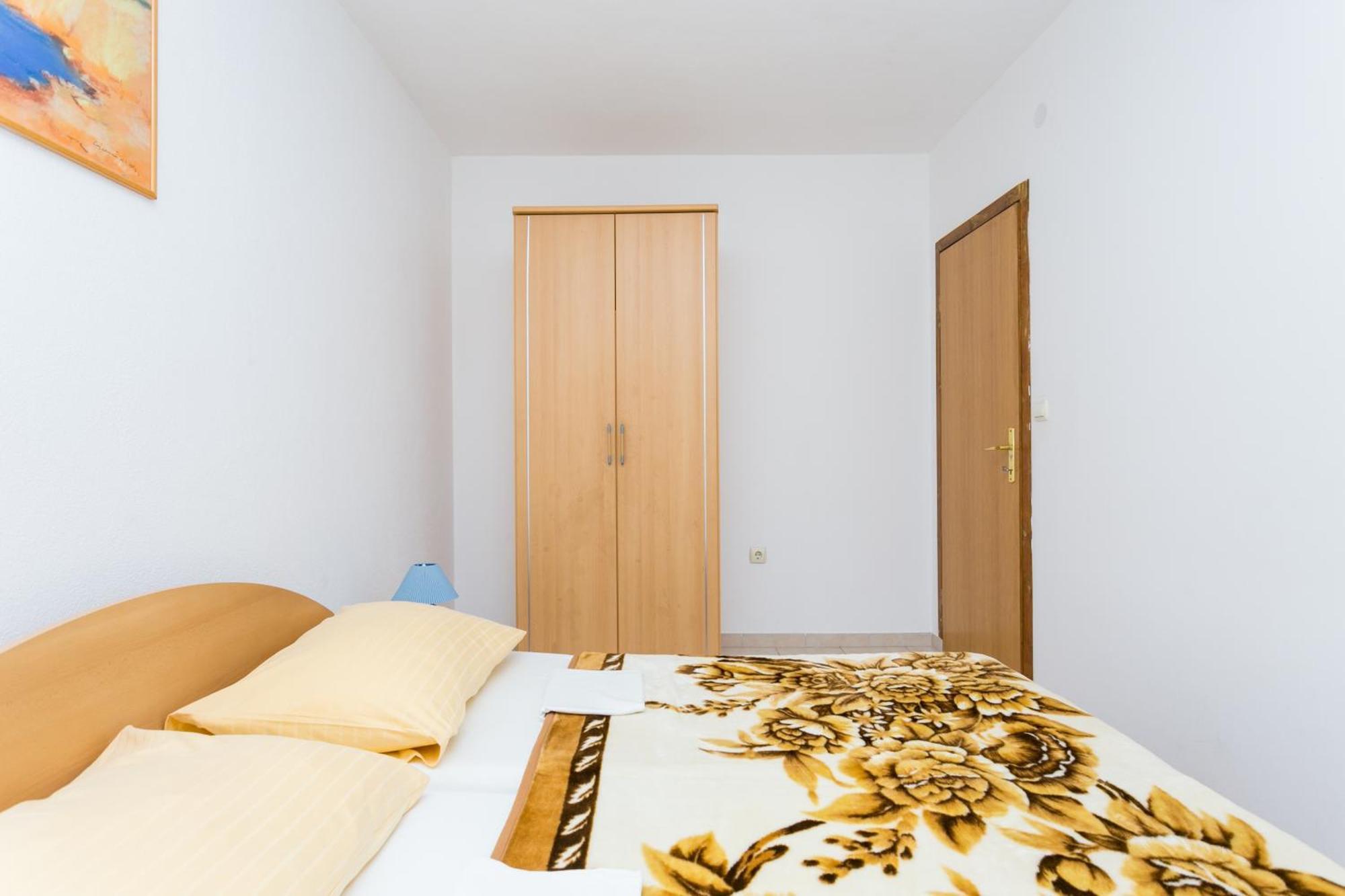 Family Friendly Apartments With A Swimming Pool Businci, Ciovo - 11232 Traù Camera foto